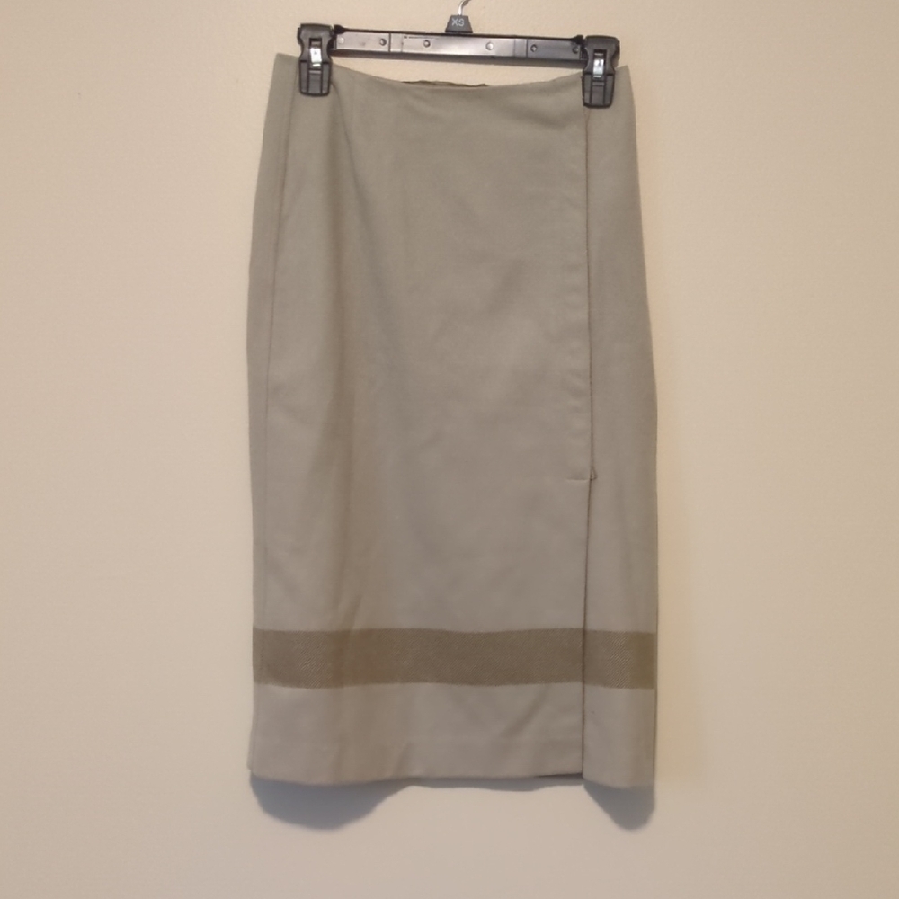 Chic Beige Midi Skirt